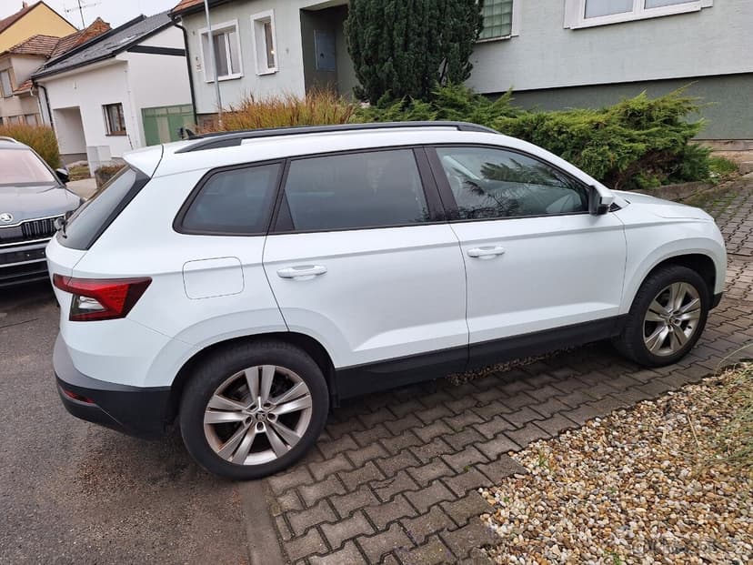 Karoq 2.0tdi 110kw STYLE 4x4 2018,Servisovaný,NEHAVAROVANÝ