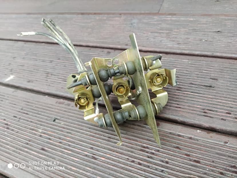 Pozice, světla, kontrolky  Humvee Hummer H1