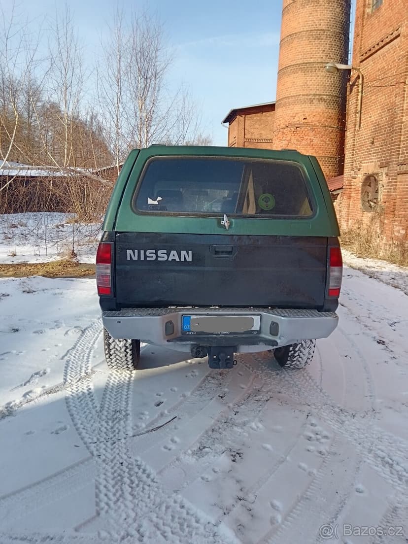 Nissan Navara d22 2.5 TD 76 kW