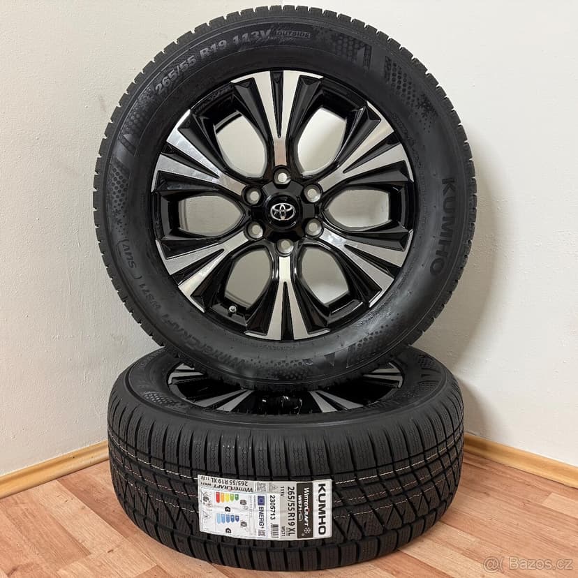 TOYOTA HILUX 6x139,7 R19 ET25+TPMS+ZIMNÍ 265/55R19