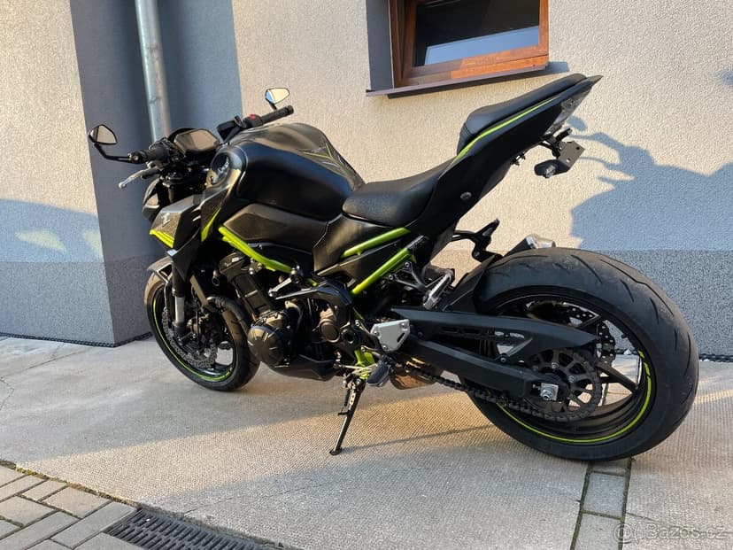 Kawasaki Z900 2021