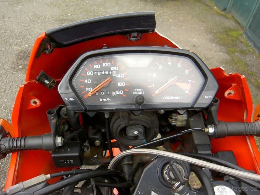 Honda NX650 Dominator