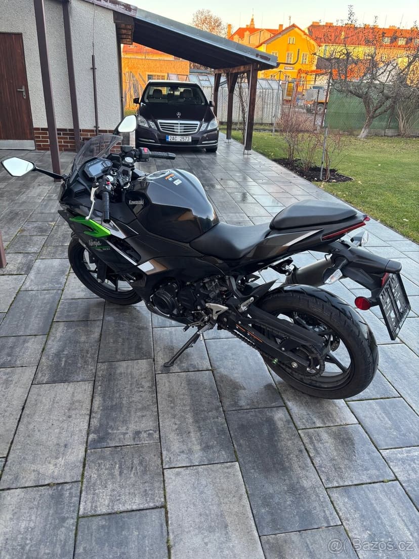 Kawasaki ninja 500