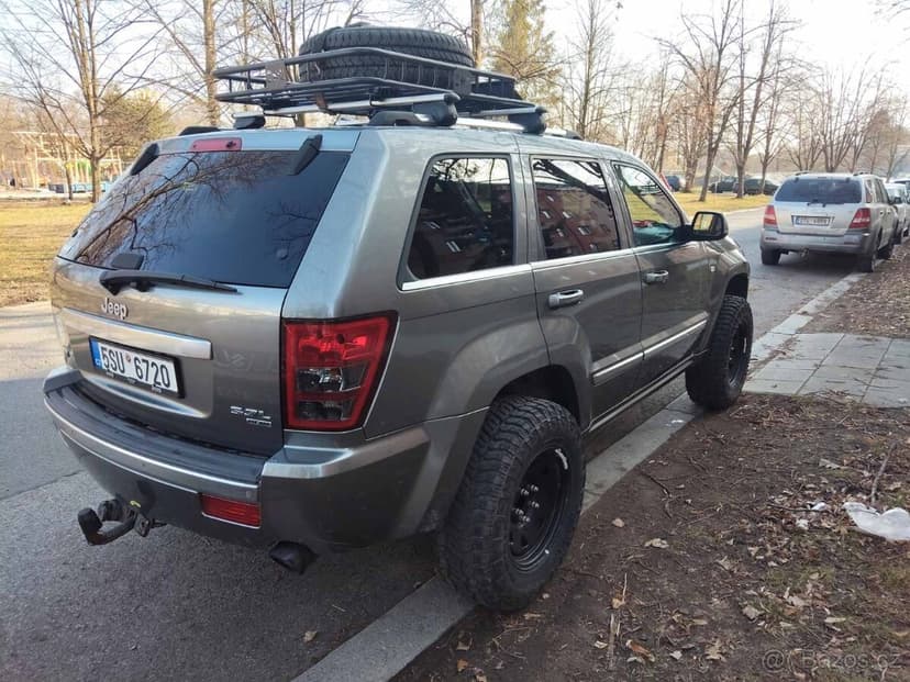 Grand Cherokee wk, hemi 5,7, 240 kw, 2006.