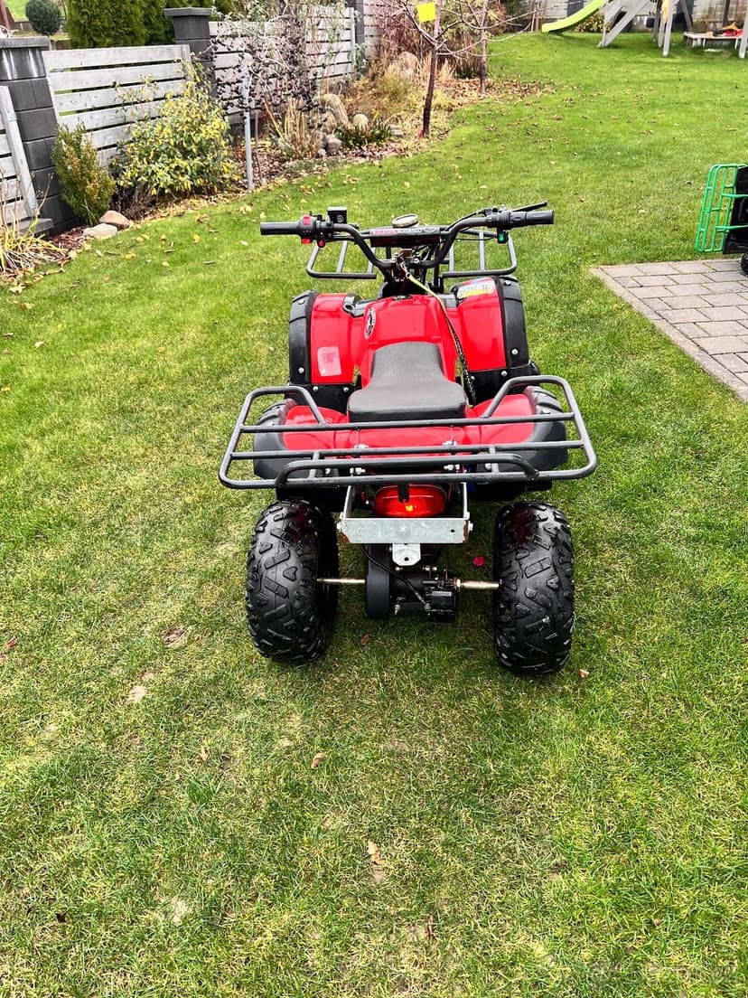 2x elektro čtyřkolka