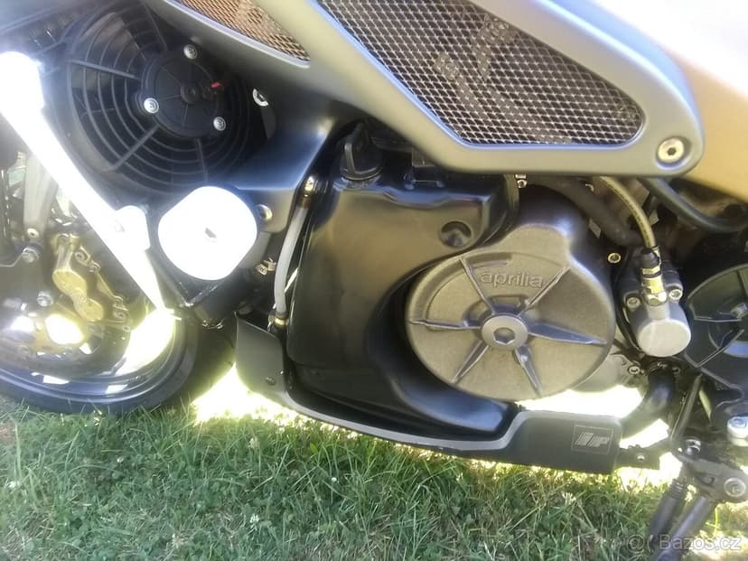 Prodám Aprilia Tuono RSV 1000