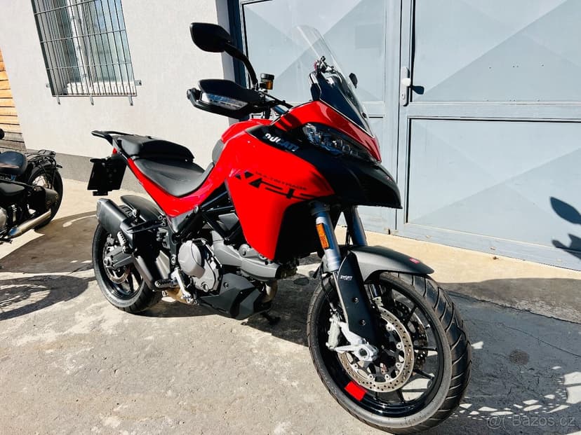 Ducati Multistrada V2 S, možnost splátek a protiúčtu