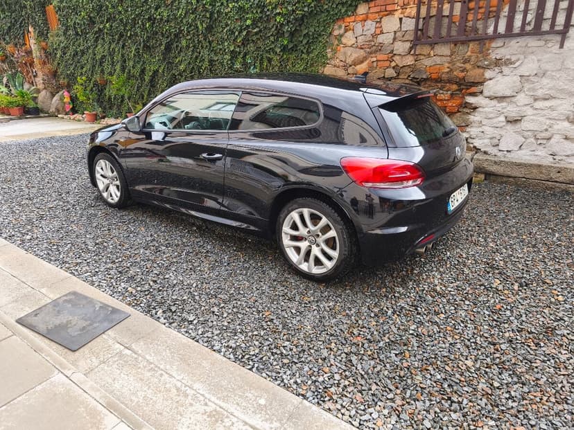 Vw Scirocco 2.0 tdi R-line