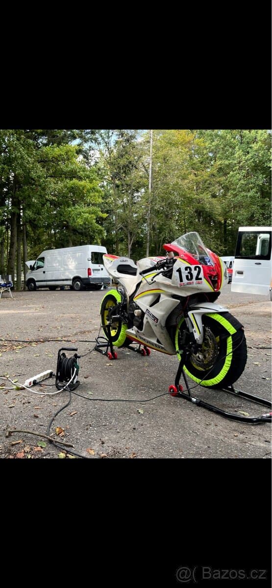 Okruhovka Honda CBR 600 RR, 2007