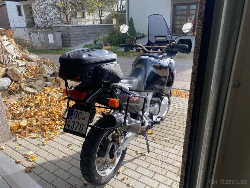 Honda XRV 750 Africa Twin - 35kw v TP