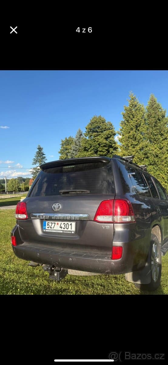 Toyota Land Cruiser 200 - NOVÁ CENA