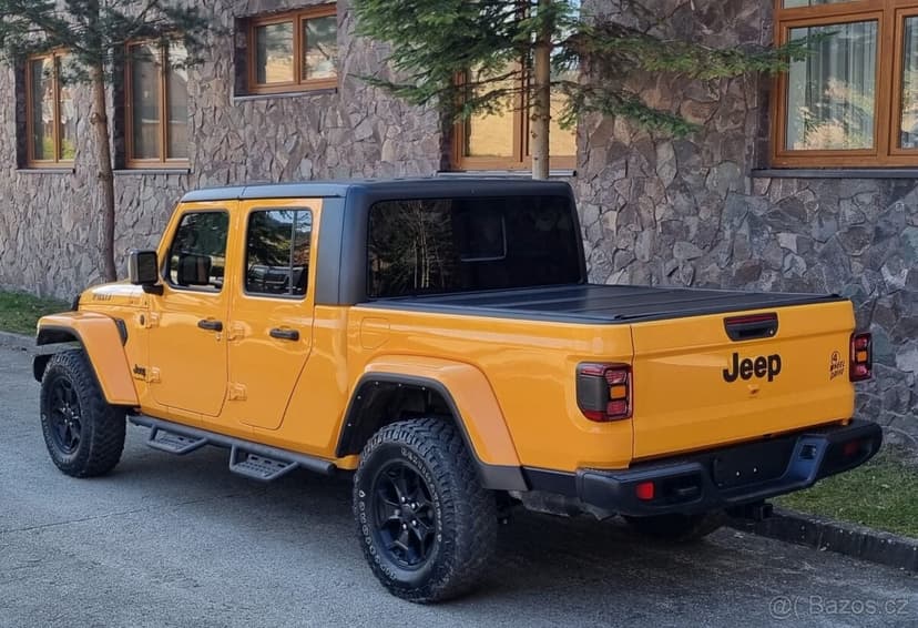 Prodám Jeep Gladiator Sport 3.6 V6 4x4  2021