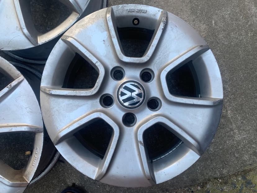 VW AMAROK - sada originálních alu kol