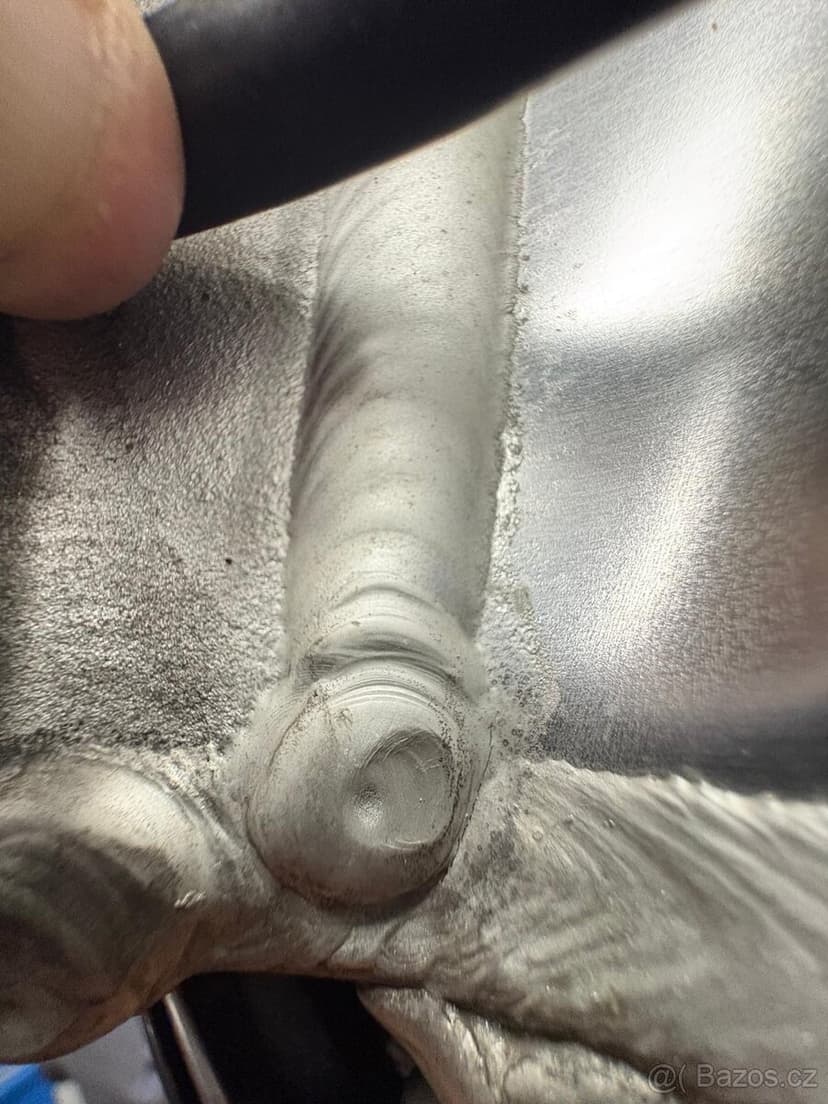 Suzuki GSX R 600 2003  83kW (v TP 25 kW)