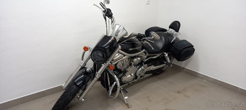 Harley Davidson V-Rod  kupované nové v ČR