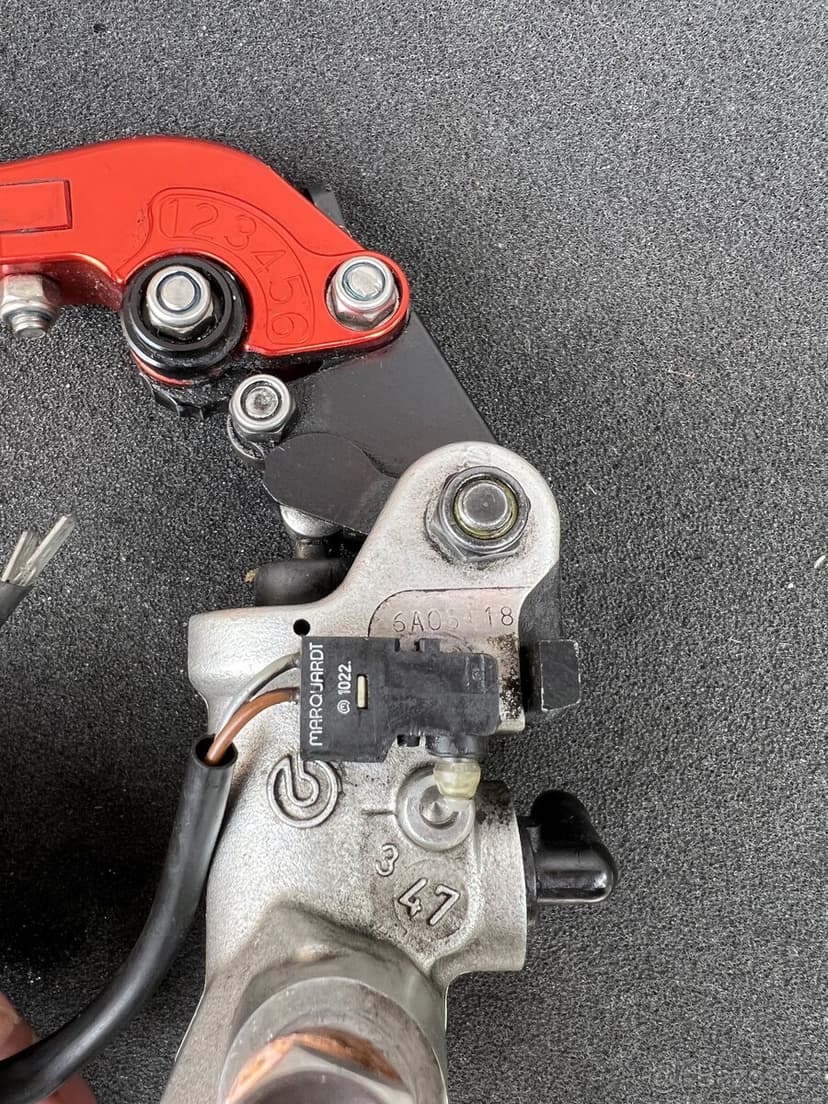 Brzdová pumpa BREMBO, Suzuki Gsxr 750 k6
