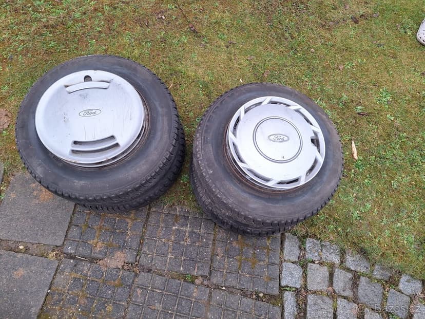 Sada kol Ford Sierra