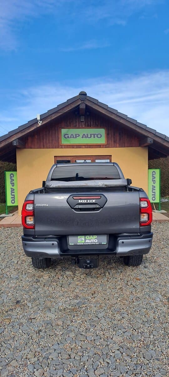 Toyota Hilux 2.8 D-4D 150kW ČR 1MAJ. DPH
