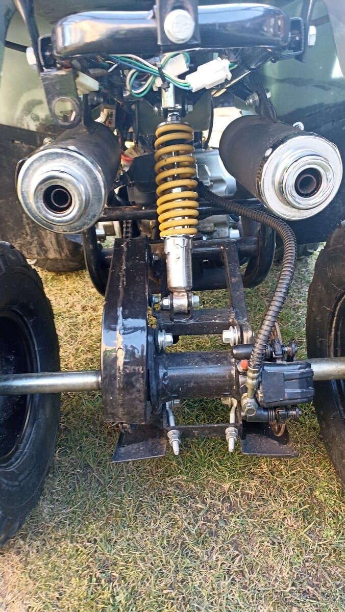 Dětská čtyřkolka 110 ccm