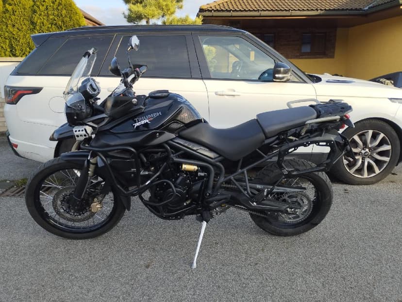 Triumph Tiger 800 XC