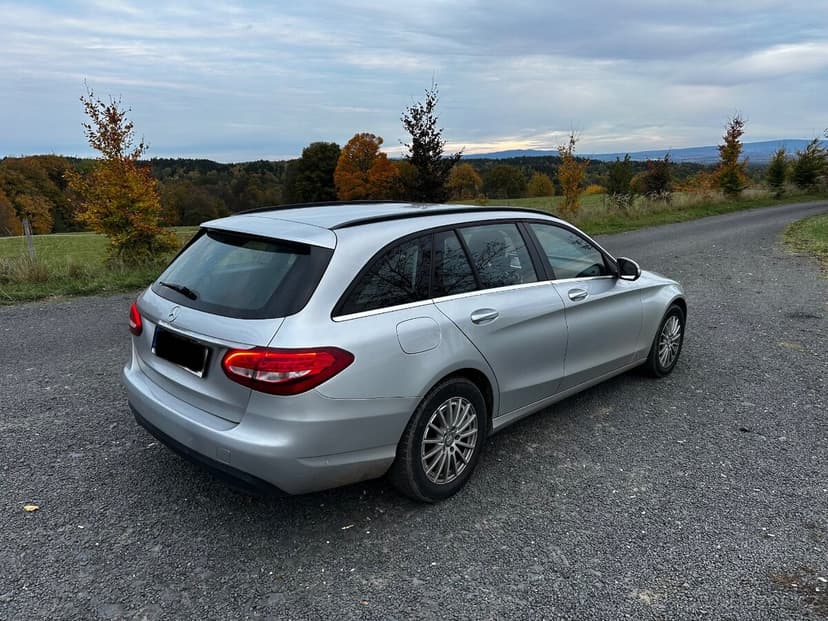 Mercedes-Benz W205 C200d