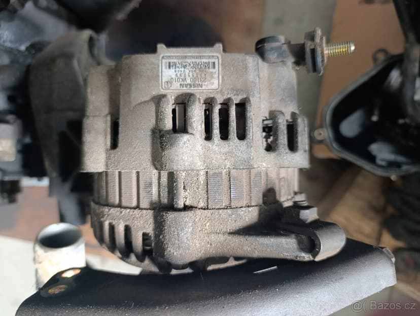 Nissan Navara D22 -motor