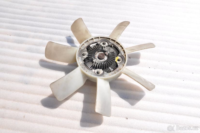 Náhradní díly Nissan Navara D22 / NP300