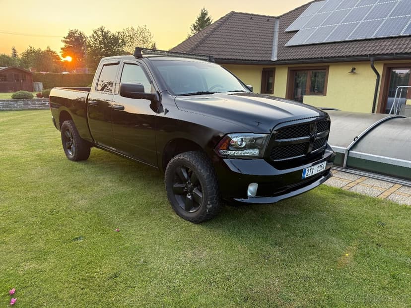 Dodge Ram 1500 5.7 Hemi