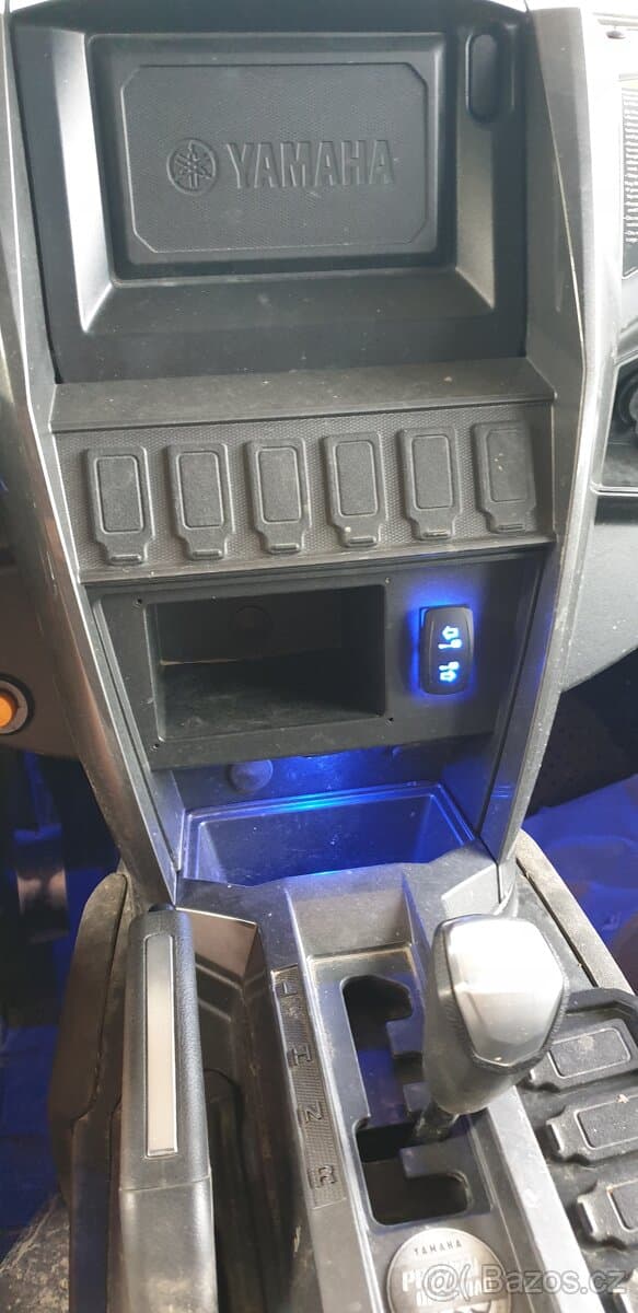 Yamaha Wolverine R-MAX2 1000,,