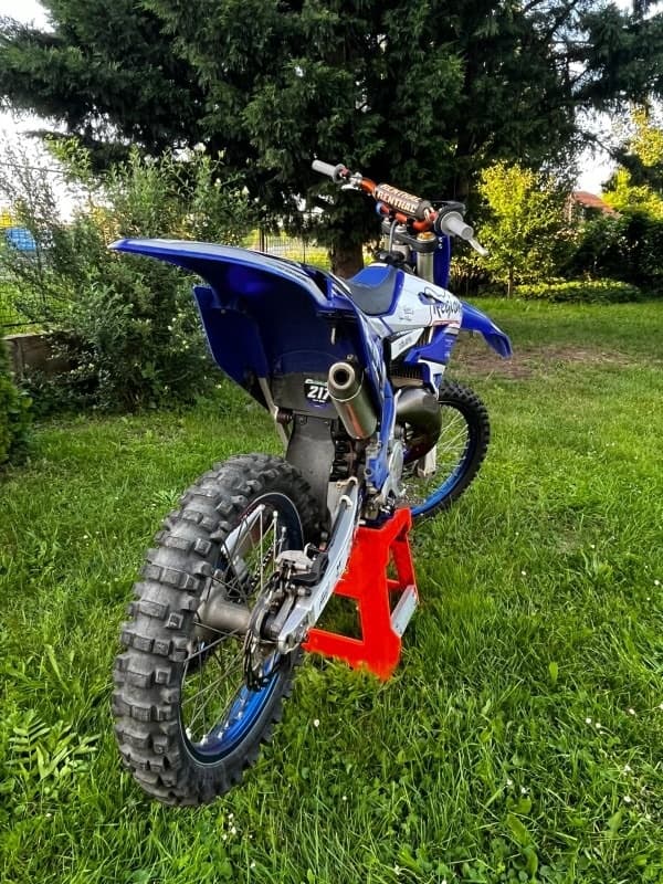 Prodám Yamaha yz 125,r.v.2022