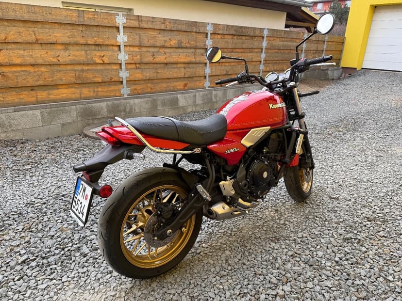 Kawasaki Z650RS, CZ, záruka,  jako nová