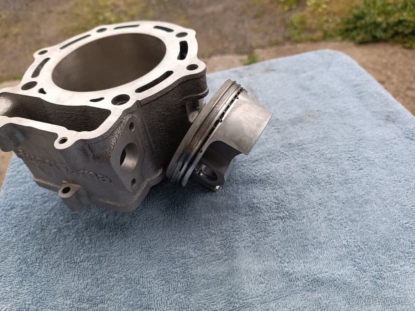 Husqvarna te 400 válec