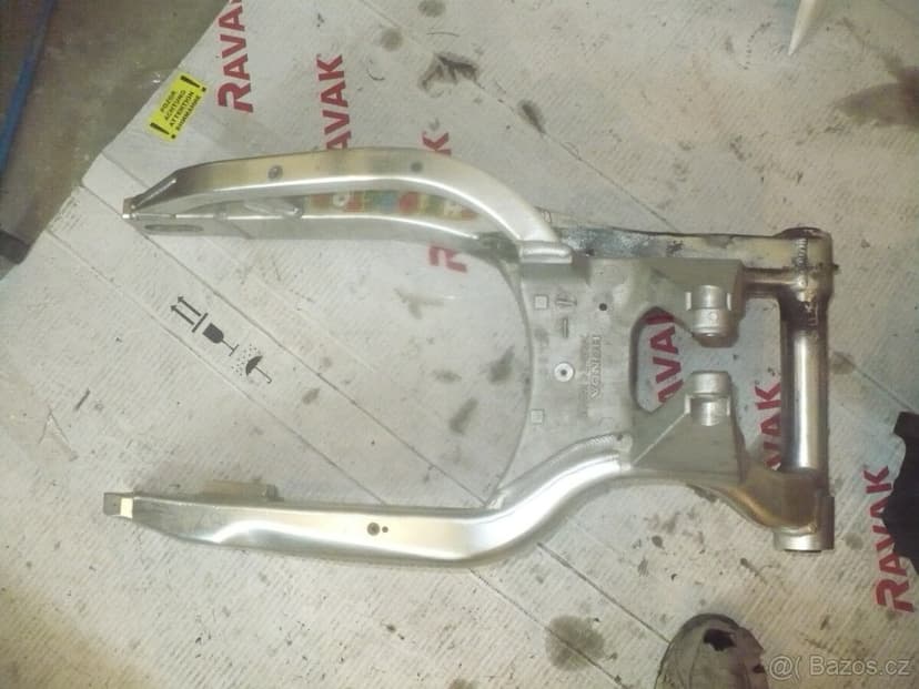 Honda CBR 1000 RR . SC 57, r. 05-díly