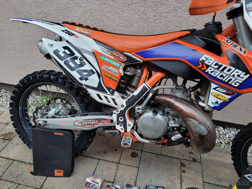 KTM SX 250 motocross 2T racing 2015