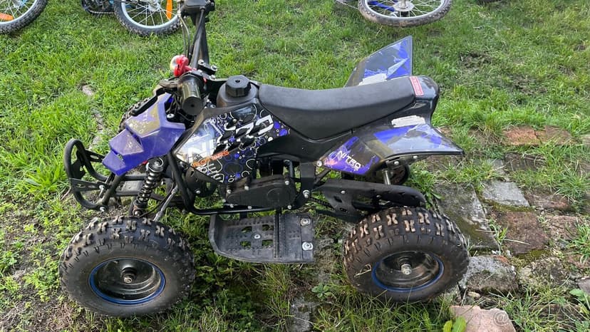 Dětská čtyřkolka