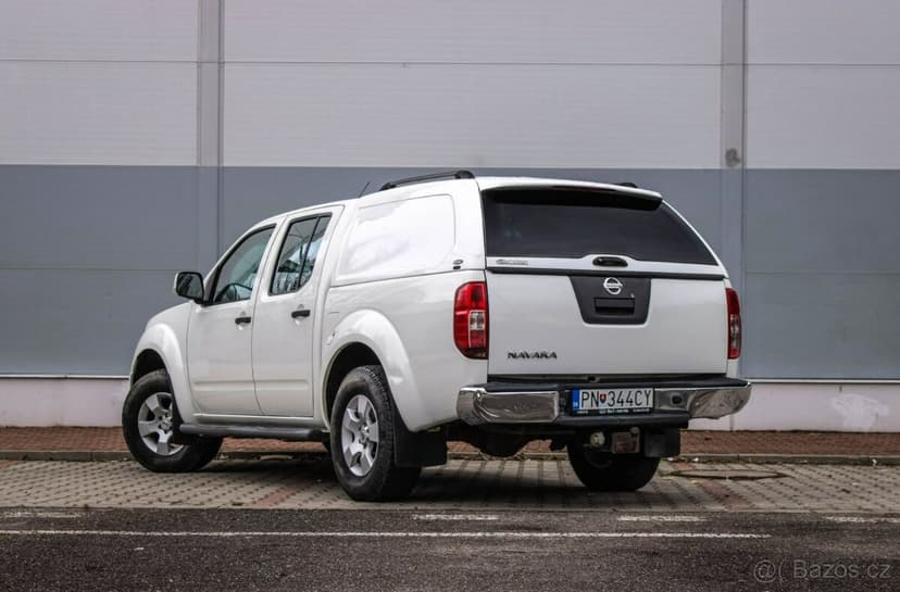 Nissan Navara DoubleCab 2.5D XE