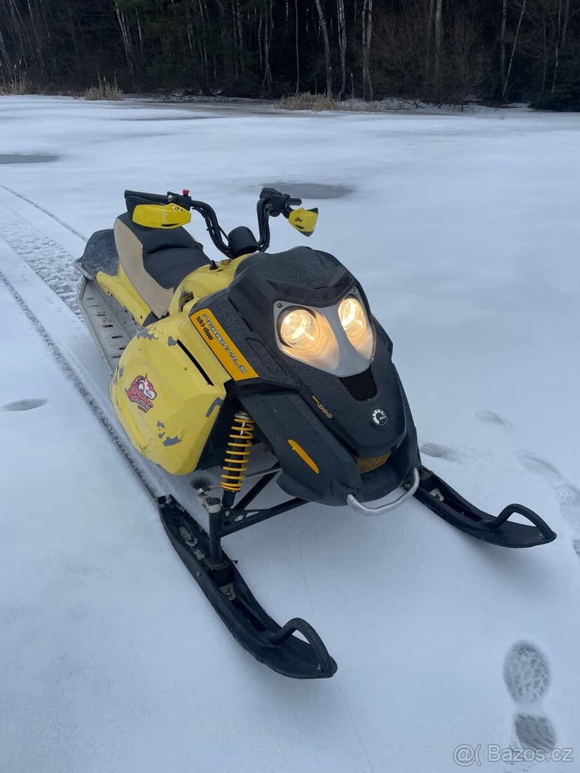 Skidoo freestyle sněžný skůtr ski doo ski-doo