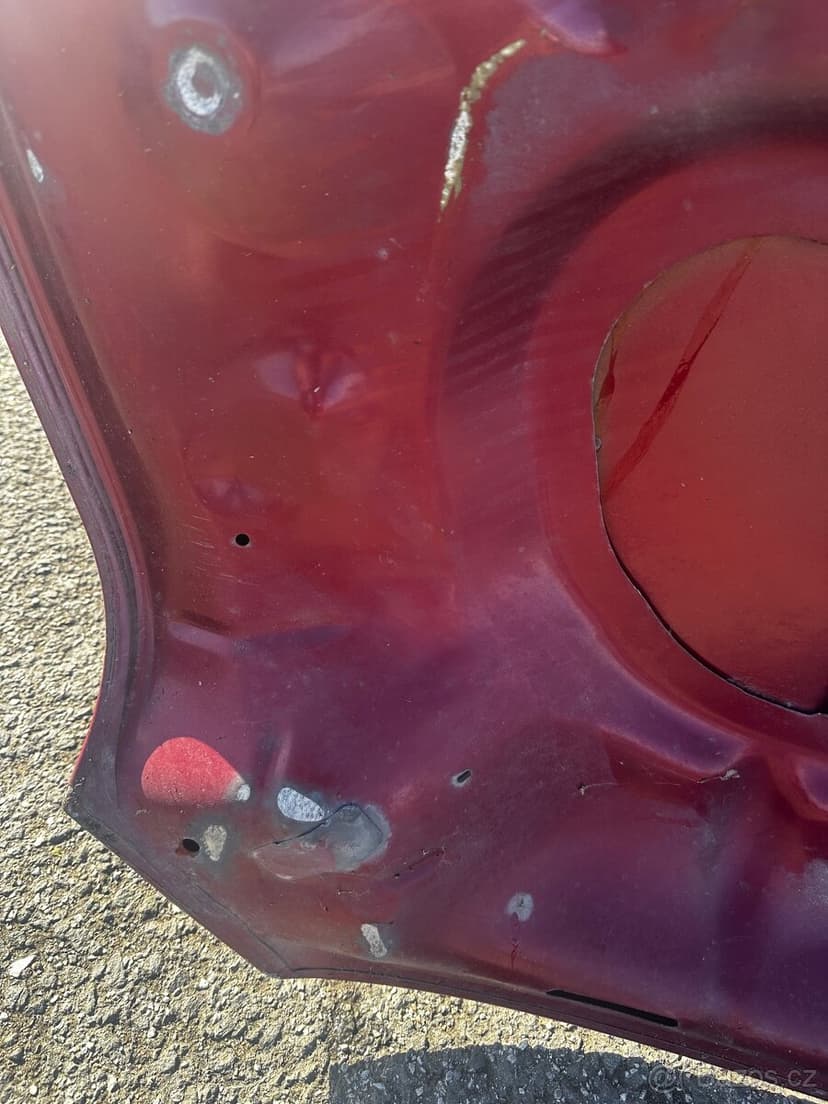 Kapota dodge durango