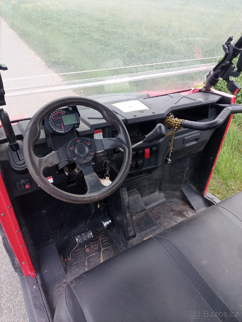 Prodám utv čtyřkolka linhai 550 t boss