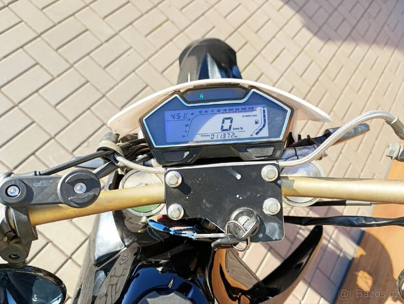 Yuki sm 125 Supermoto