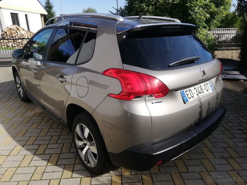 Peugeot 2008 1.2 60kw - ideál na kratší vzdálenosti - VÝMĚNA