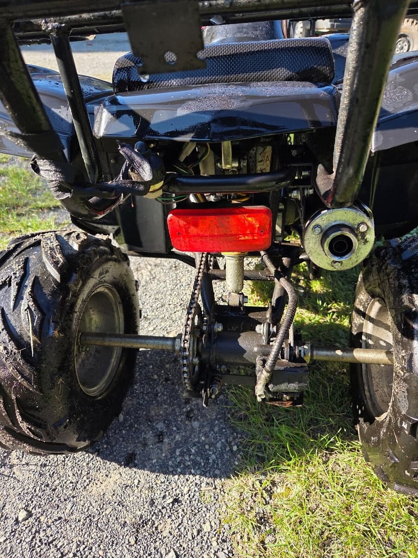 Dětská čtyřkolka