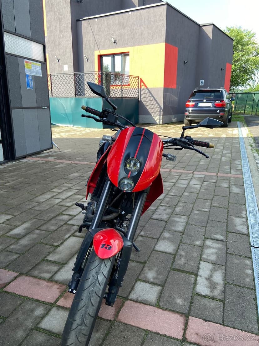 Prodám KTM Duke 640 LC4, r.v.2001