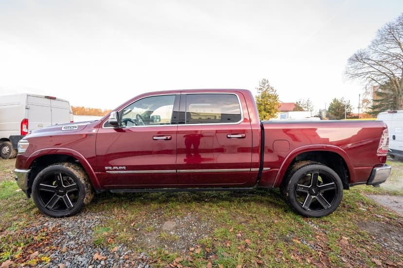 Dražba Dodge RAM 1500 Limited Crew Cab 5.7 291 kW