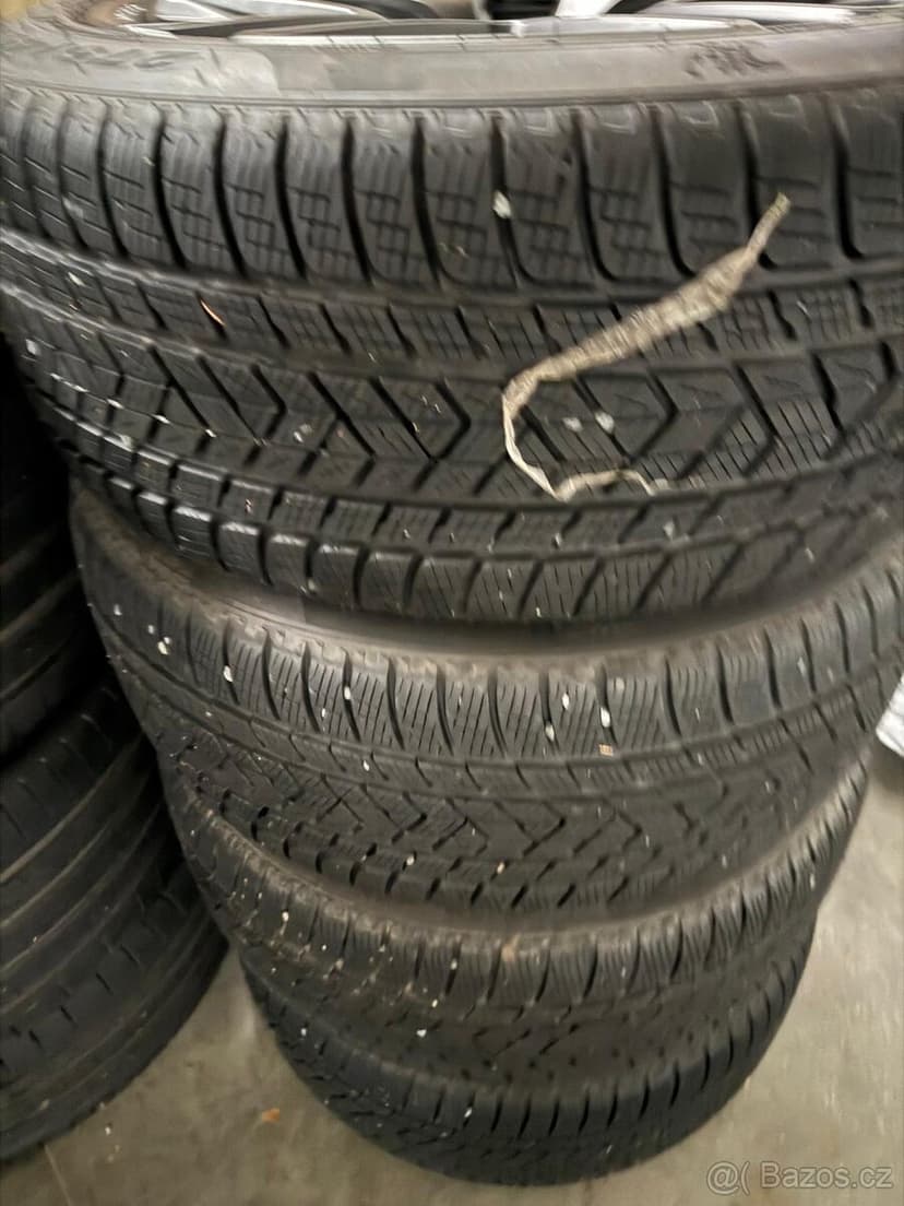 Zimní sada Mercedes G-Class AMG 21"