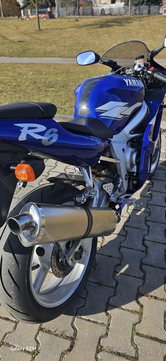 Yamaha YZF-R6 1999 první model Sběratelský kus