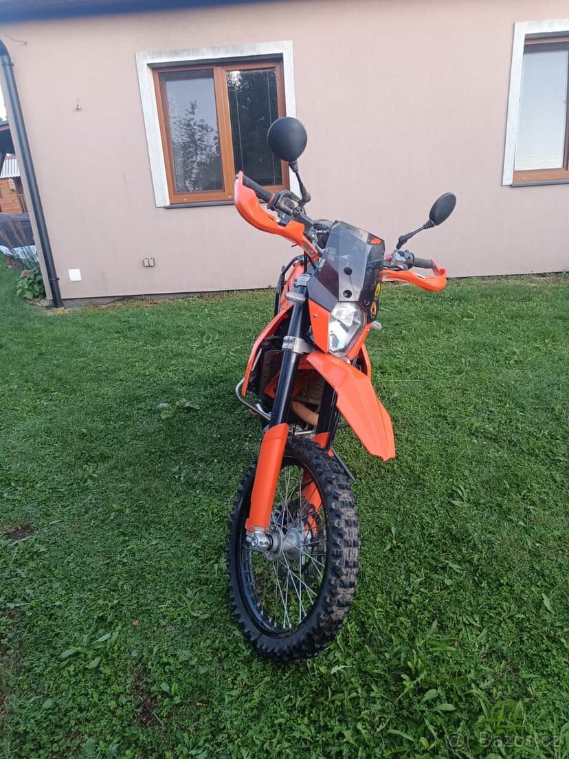 KTM 690 enduro