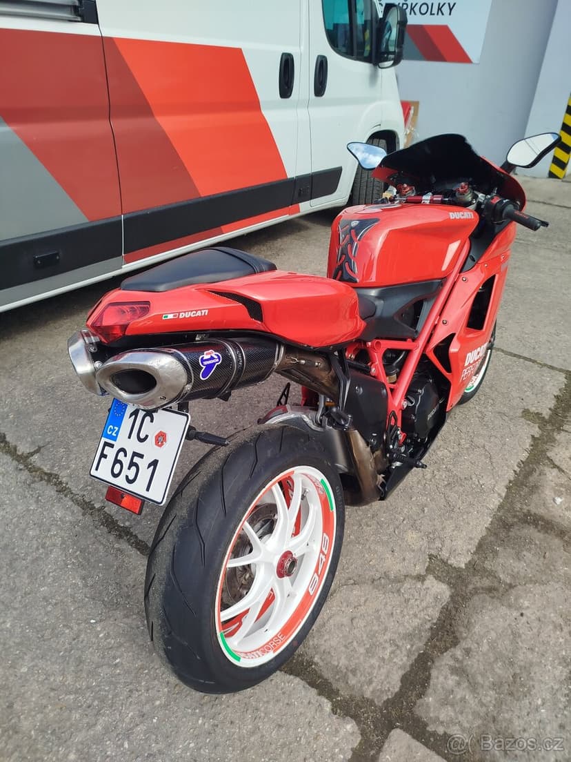 Ducati 848, ČR, SPOUSTA DOPLŇKŮ