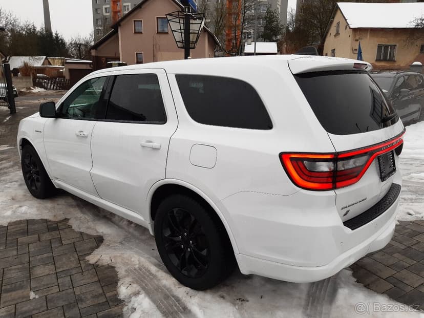 Dodge Durango R/T 5,7L,tažné, 4x4, Top výbava, 7míst, servis
