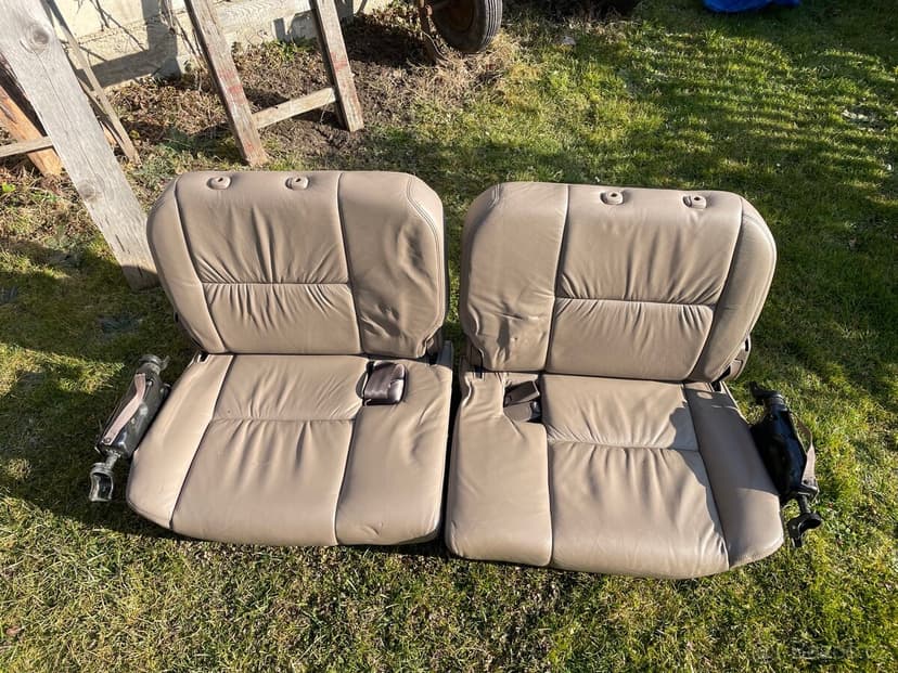 Sedačky Toyota Land Cruiser 95 (90)